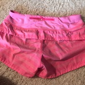Lulu lemon short pink shorts